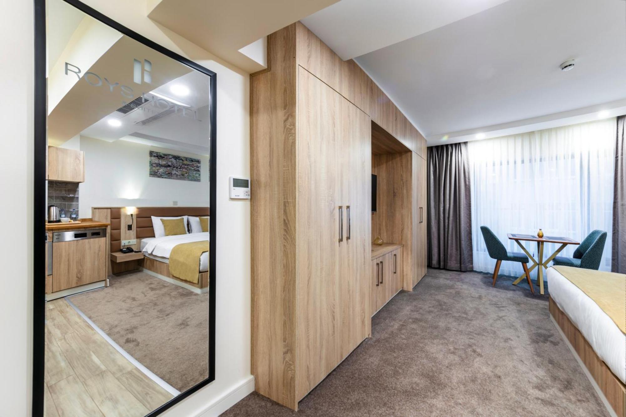 Roys Hotel & Suites Istambul Exterior foto